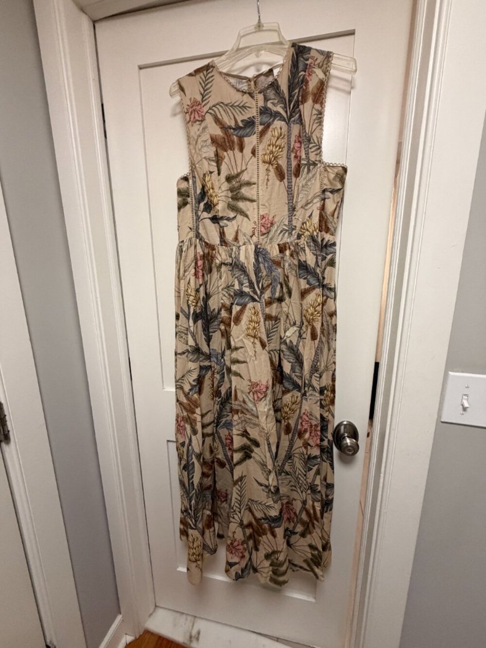 H&M Lace Detail Maxi Floral Dress - Picture 3 of 7